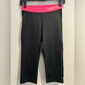 Nike cropped leggings